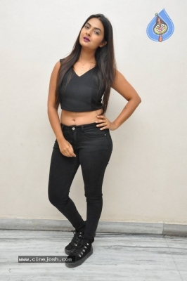 Neha Deshpande Photos - 3 of 41