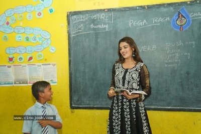 Nidhhi Agerwal Teaches English To Pega Teach For Change - 11 of 20