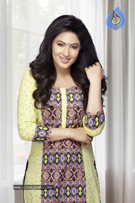 Nikesha Patel Photos - 2 of 21