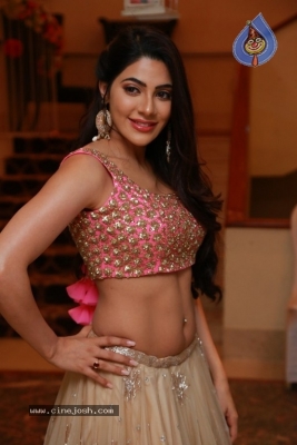 Nikita Thamboli Stills - 6 of 20