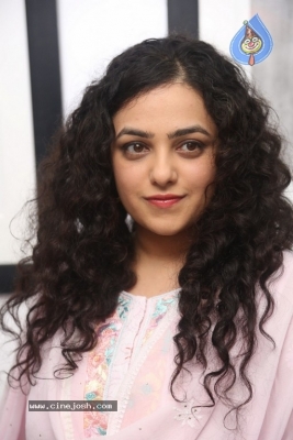 Nithya Menen at Gaze Art Show - 16 of 18