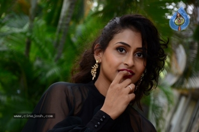 Nithya Naresh Photos - 20 of 21