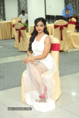 Nithya Shetty Photos - 23 of 39