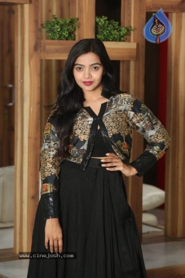 Nithya Shetty Photos - 15 of 31