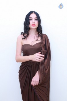 Nure New Photos - 12 of 18