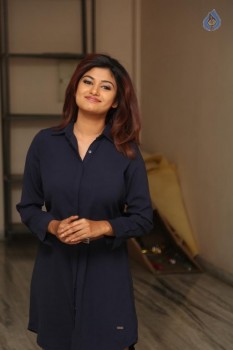 Oviya New Photos - 32 of 36
