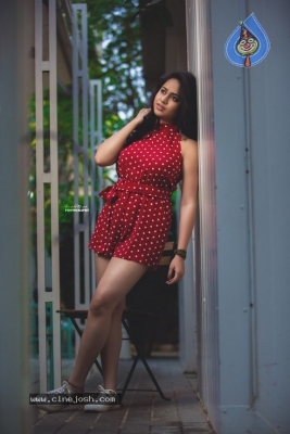 Pallavi Dora Latest Pictures - 4 of 8