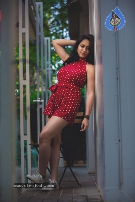 Pallavi Dora Latest Pictures - 7 of 8