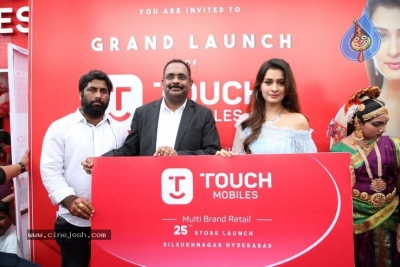 Payal Rajput  Launches Grand Touch Mobiles Store  at Dilsukhnagar - 20 of 21