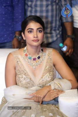 Pooja Hegde at Maharshi Pre Release Event  - 12 of 26