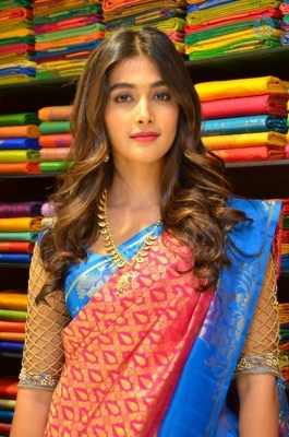 Pooja Hegde New Gallery - 19 of 27