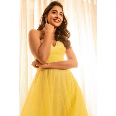 Pooja Hegde Stills - 3 of 14