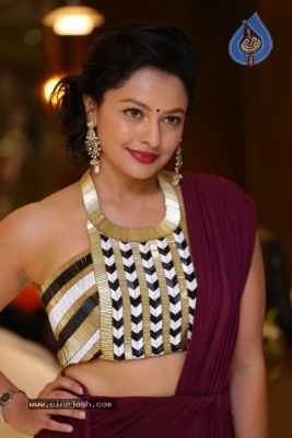 Pooja Kumar New Photos - 5 of 42