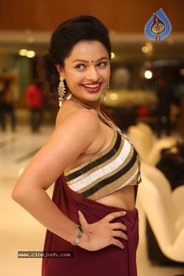Pooja Kumar New Photos - 20 of 42