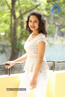 Pooja New Photos - 27 of 39