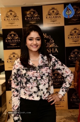 Poonam Bajwa Pics - 7 of 42