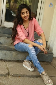 Poonam Kaur Latest Pics - 2 of 31