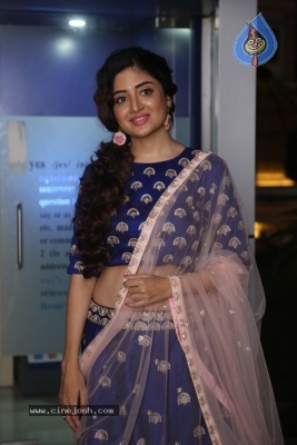 Poonam Kaur Photos - 15 of 29