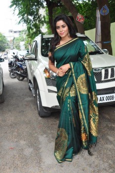 Poorna New Photos - 13 of 37