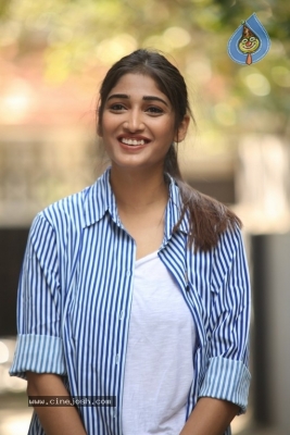 Priya Vadlamani At Husharu Movie Press Meet - 11 of 14