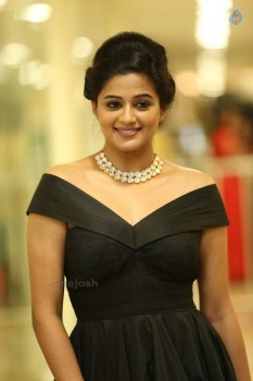 Priyamani Latest Pics - 8 of 40