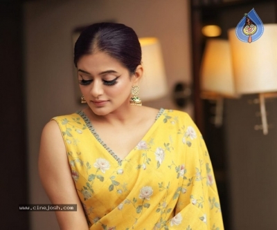 Priyamani Photos - 3 of 9