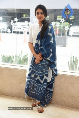 Priyanka Arul Mohan Stills - 32 of 28