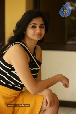 Purvi Thakkar Photos - 14 of 21