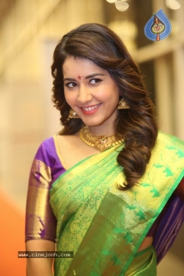 Raashi Khanna Gallery - 37 of 38