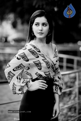 Raashi Khanna Images - 5 of 14