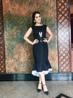 Raashi Khanna Latest Photos - 3 of 17