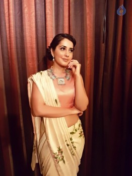 Raashi Khanna New Pics - 3 of 11