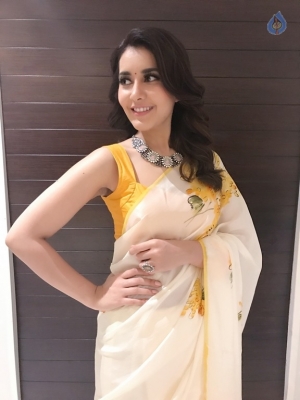 Raashi Khanna New Pics - 2 of 12