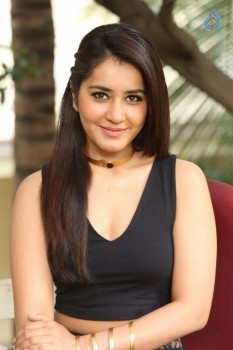 Raashi Khanna Photos - 5 of 61