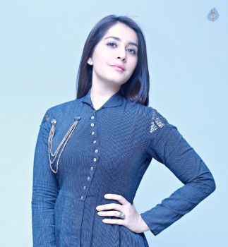 Raashi Khanna Pictures - 2 of 10