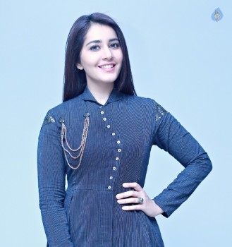 Raashi Khanna Pictures - 5 of 10