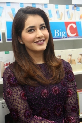 Raashi Khanna Stills - 7 of 11