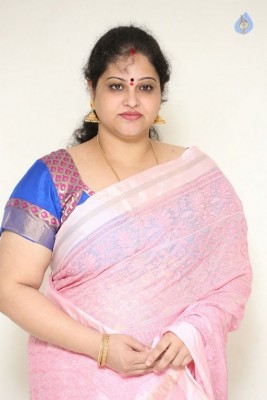 Raasi Latest Gallery - 3 of 34
