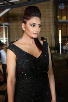 Ragini Dwivedi Photos - 20 of 29