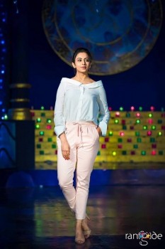 Rakul Pics - 3 of 9