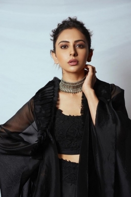 Rakul Preet Photos - 1 of 11