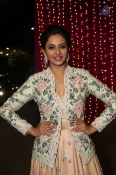 Rakul Preet Singh at Zee Telugu Apsara Awards - 3 of 21