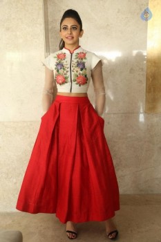 Rakul Preet Singh New Pics - 43 of 48