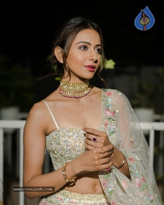 Rakul Preet Singh Photos - 5 of 5