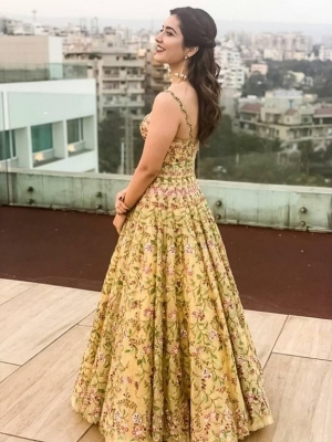Rashi Khanna Photos - 7 of 8