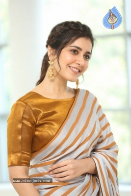 Rashi Khanna Photos - 5 of 21