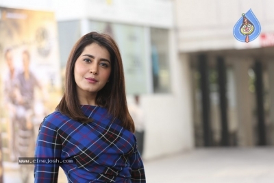 Rashi Khanna Stills - 17 of 36