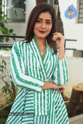 Rashi Khanna Stills - 11 of 21