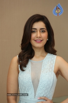 Rashi Khanna Stills - 21 of 21