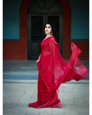 Rashmi Gautam Photos - 1 of 9